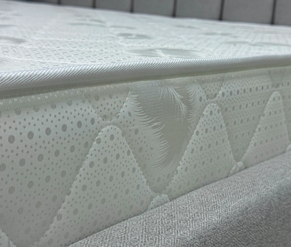 Матрас Ultra «Lite Ten» Фабрика Корона